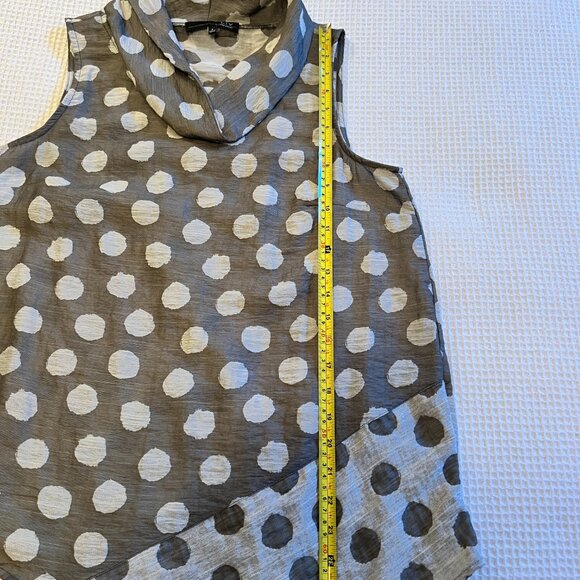 LIV by Habitat   asymmetrical sleeveless tank... - Picture 3 of 6